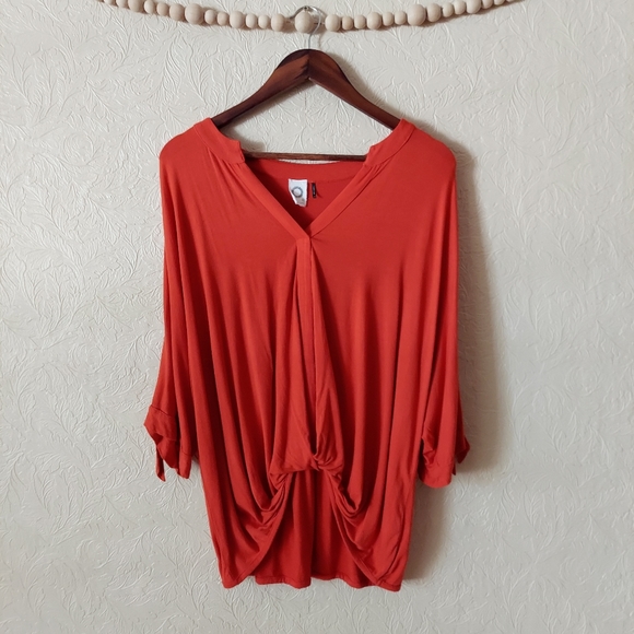 Anthropologie Tops - Anthropologie Akemi + Kin Twist Front Top Orange
